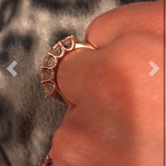 Genuine diamond band 2 carat 14k rose gold ring - Picture 2 of 3